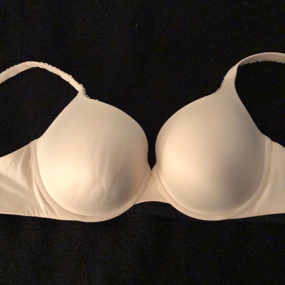 40D bra by Victoria Secret